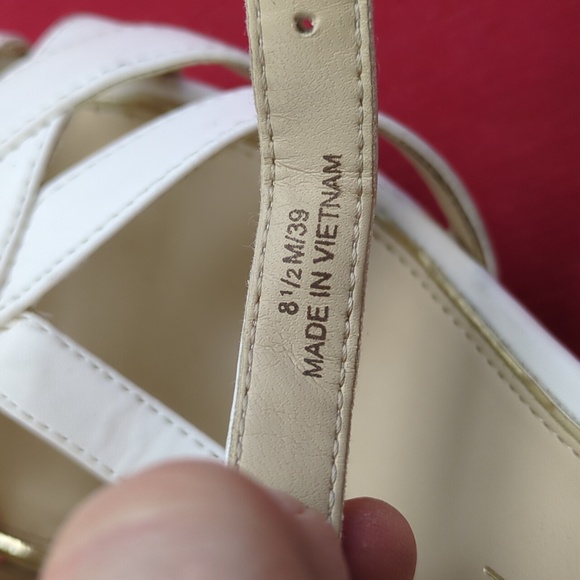 Jessica Simpson Javawn White Strappy Platform Wedge Sandals 8.5 M - Picture 11 of 16